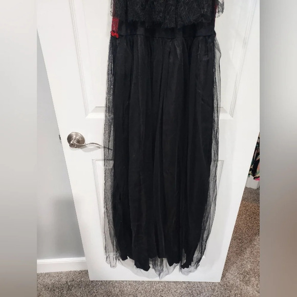 Spirit Halloween Love Bite Vamp Costume - Includes Dress, Capelet & Gloves Small - Picture 16 of 16